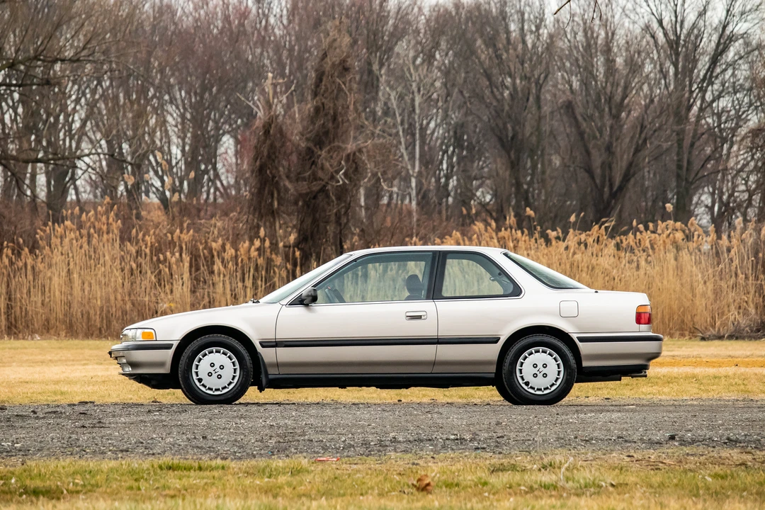 1990 Honda Accord 4th Gen - Image 25 of 31