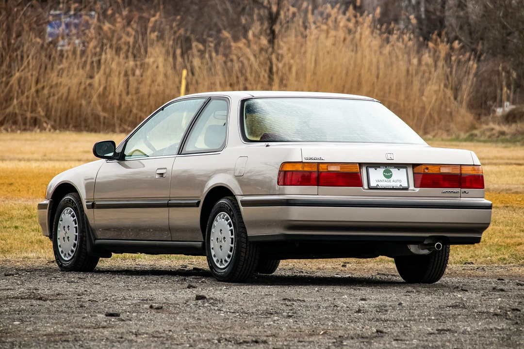1990 Honda Accord 4th Gen - Image 28 of 31