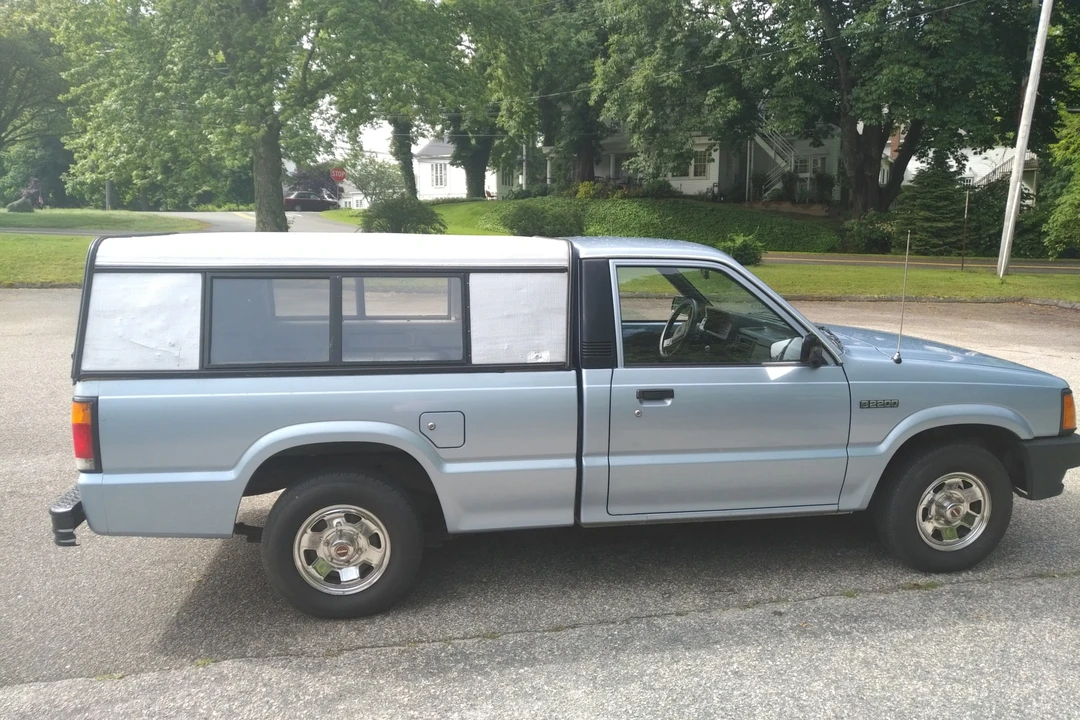 1990 Mazda B Series 4th Gen - Image 18 of 31