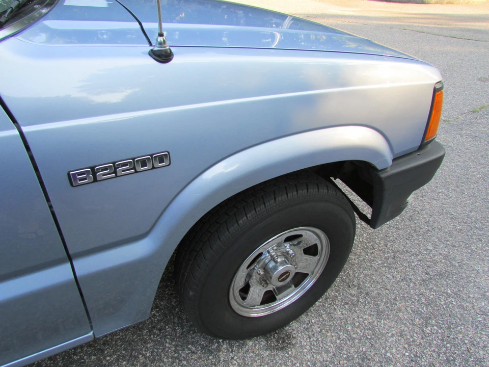 1990 Mazda B Series 4th Gen - Image 21 of 31