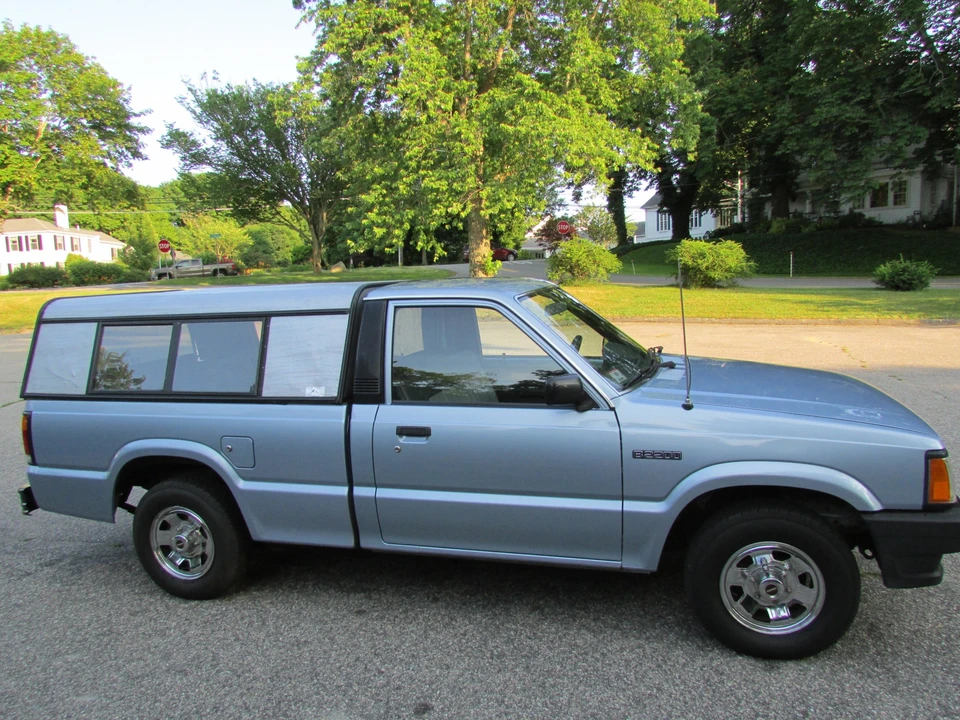 1990 Mazda B Series 4th Gen - Image 19 of 31