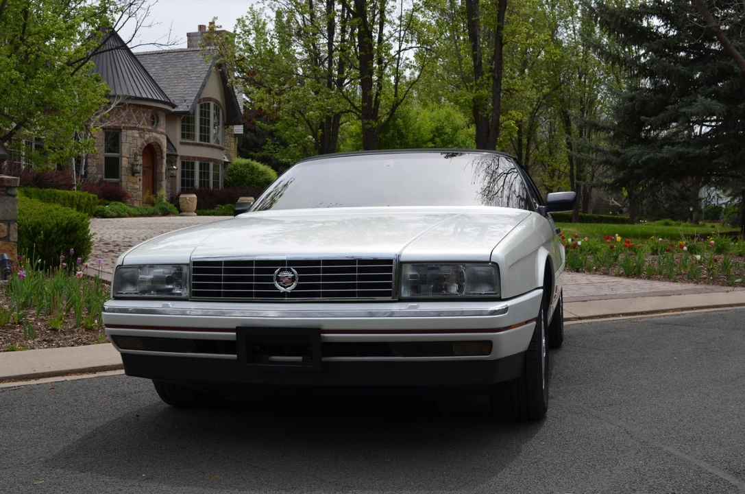 1991 Cadillac Allante - Image 23 of 31