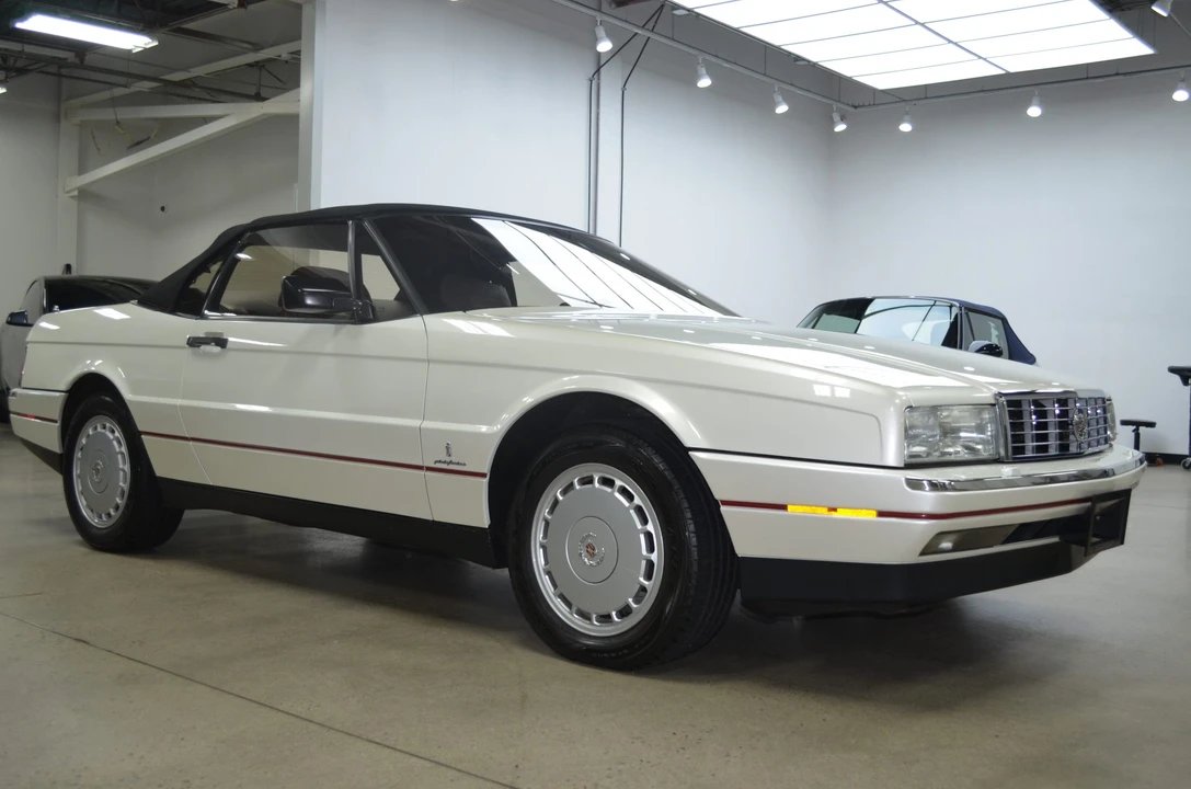 1991 Cadillac Allante - Image 5 of 31