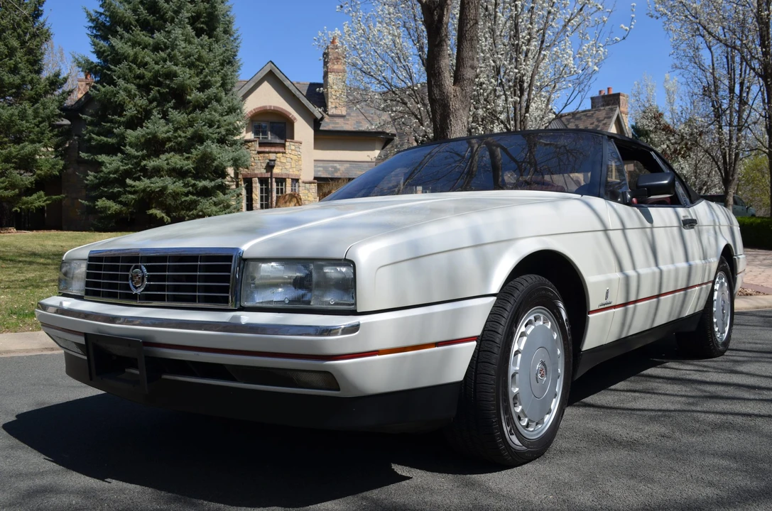 1991 Cadillac Allante - Image 20 of 31