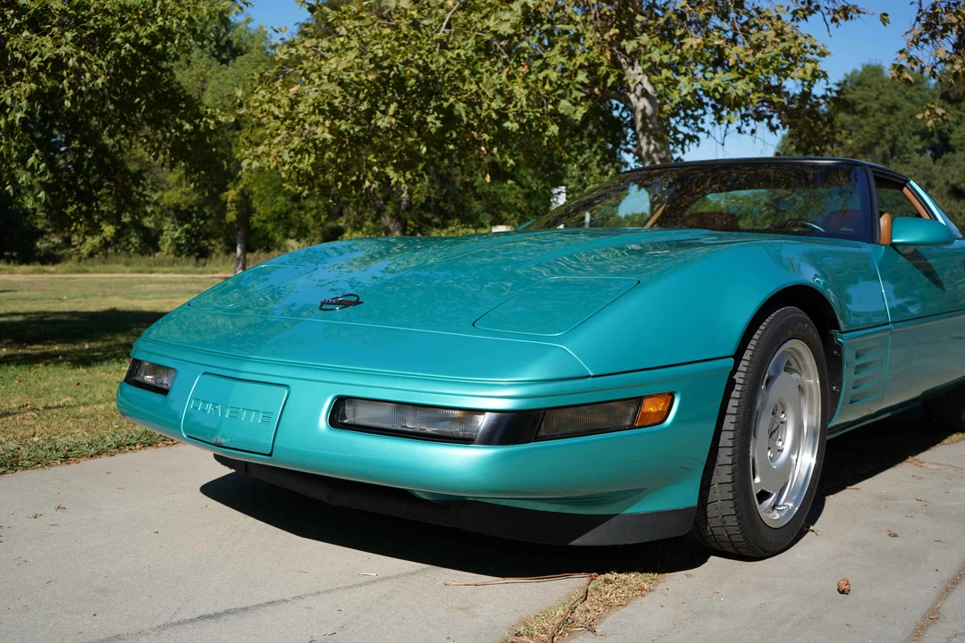 1991 Chevrolet Corvette C4 - Image 11 of 31