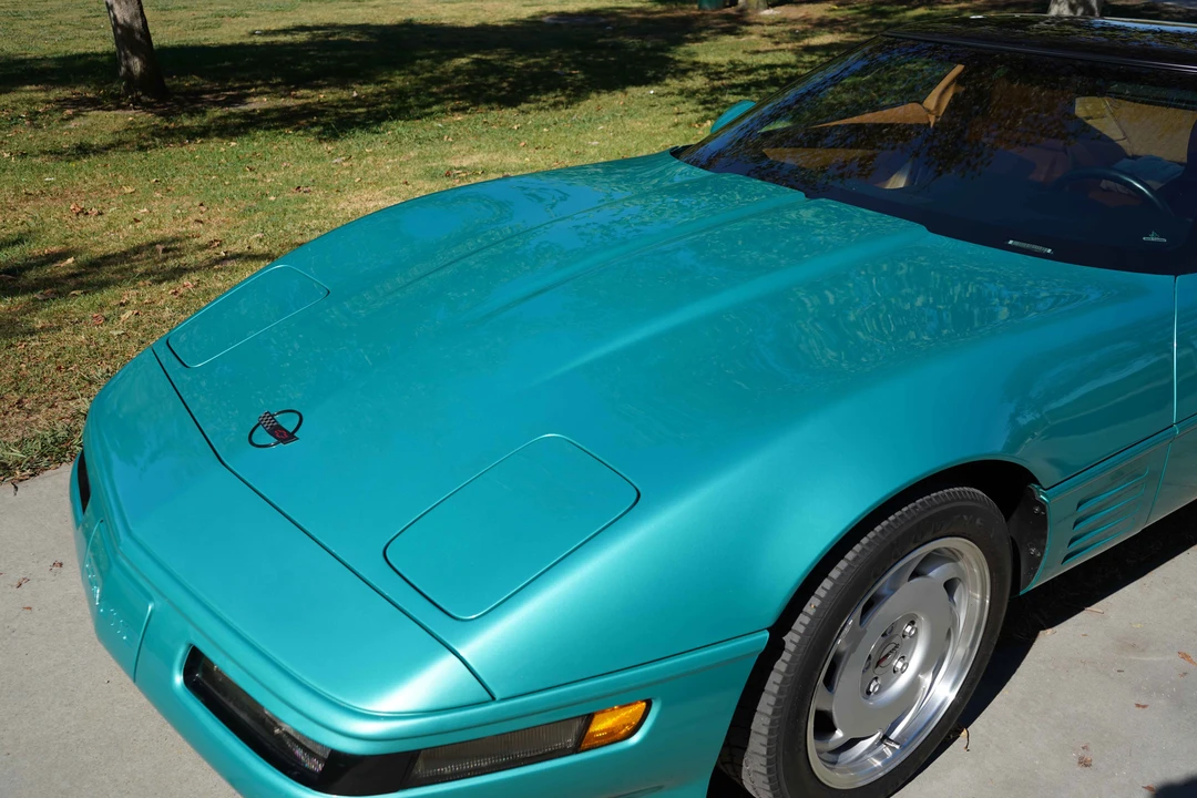 1991 Chevrolet Corvette C4 - Image 13 of 31