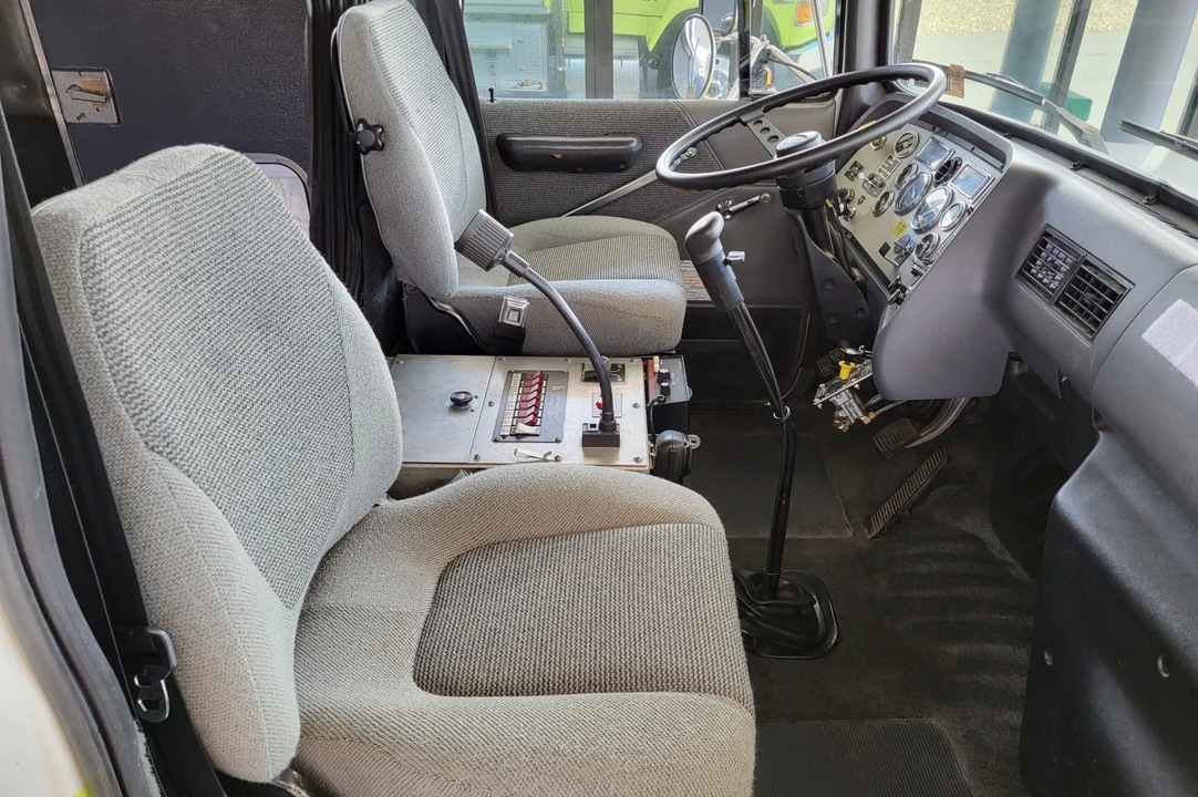 1991 Ford F-Series 8th Gen - Image 5 of 9