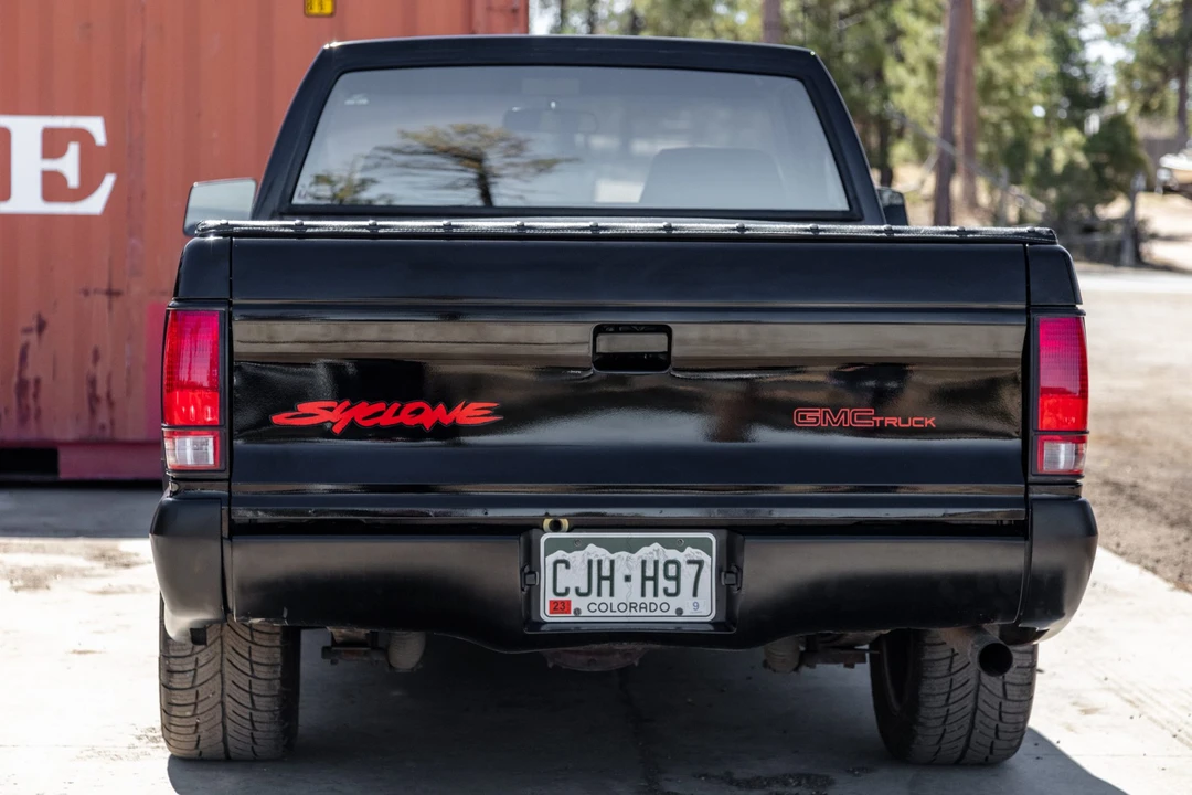 1991 GMC Syclone - Image 5 of 31