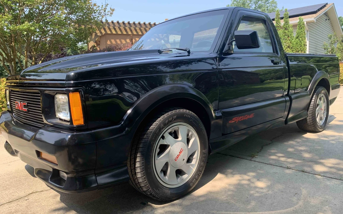 1991 GMC Syclone - Image 7 of 31
