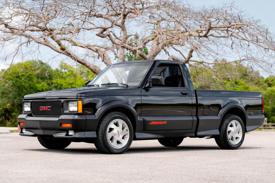 1991 GMC Syclone - Image 11 of 31