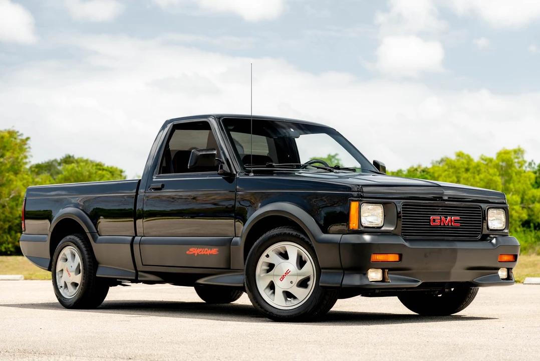 1991 GMC Syclone - Image 4 of 31