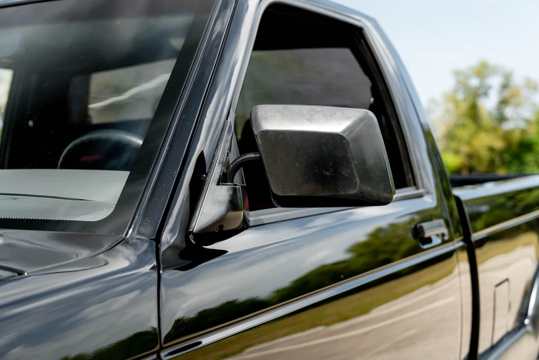 1991 GMC Syclone - Image 23 of 31