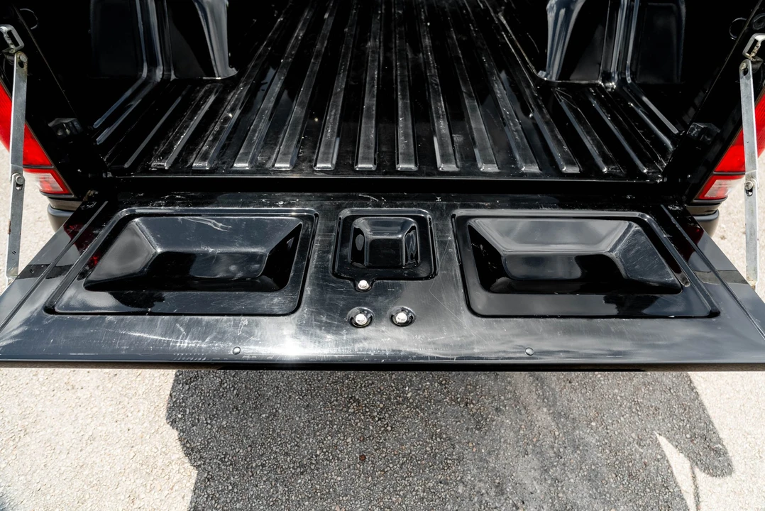 1991 GMC Syclone - Image 19 of 31