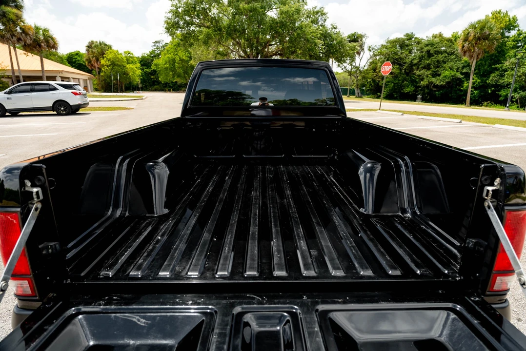1991 GMC Syclone - Image 18 of 31