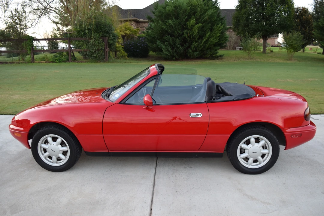 1992 Mazda NA MX-5 Miata - Image 14 of 31