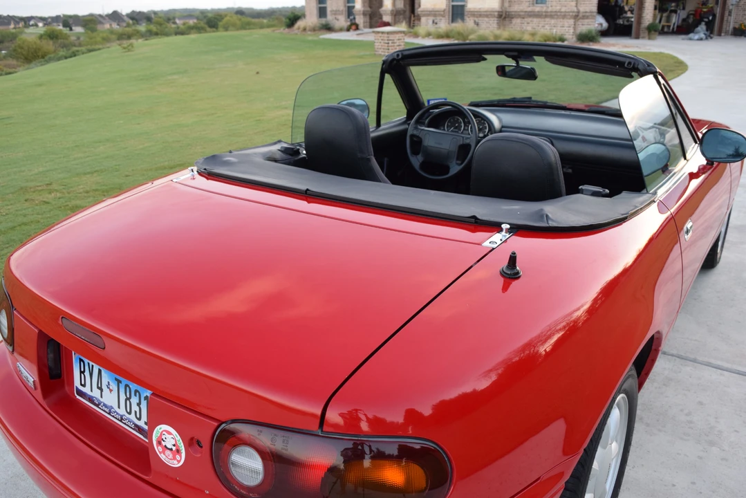 1992 Mazda NA MX-5 Miata - Image 19 of 31