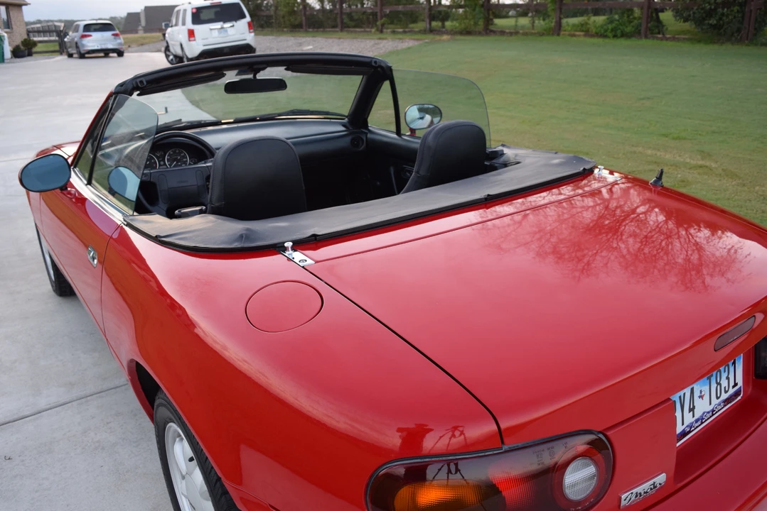 1992 Mazda NA MX-5 Miata - Image 23 of 31