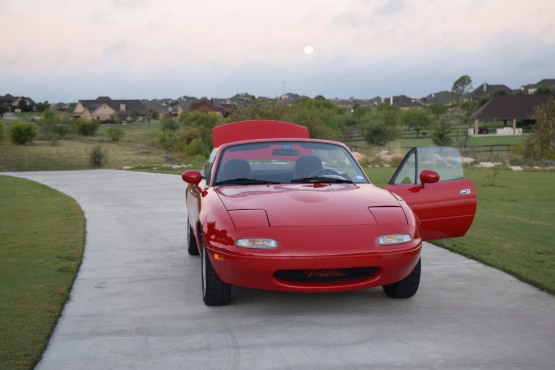 1992 Mazda NA MX-5 Miata - Image 7 of 31