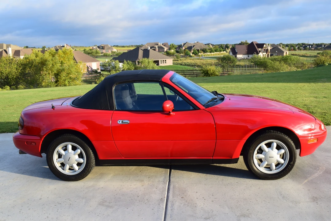 1992 Mazda NA MX-5 Miata - Image 12 of 31