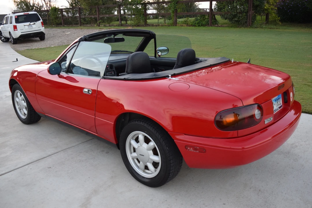 1992 Mazda NA MX-5 Miata - Image 22 of 31