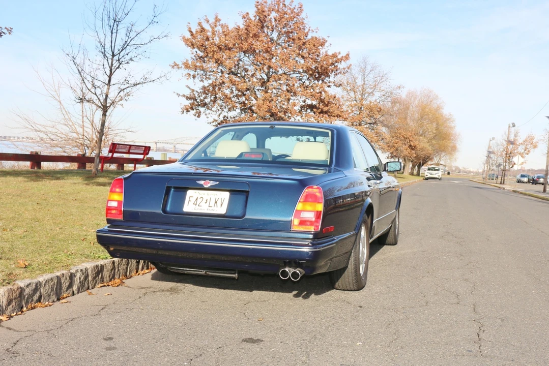 1993 Bentley Continental R - Image 8 of 31