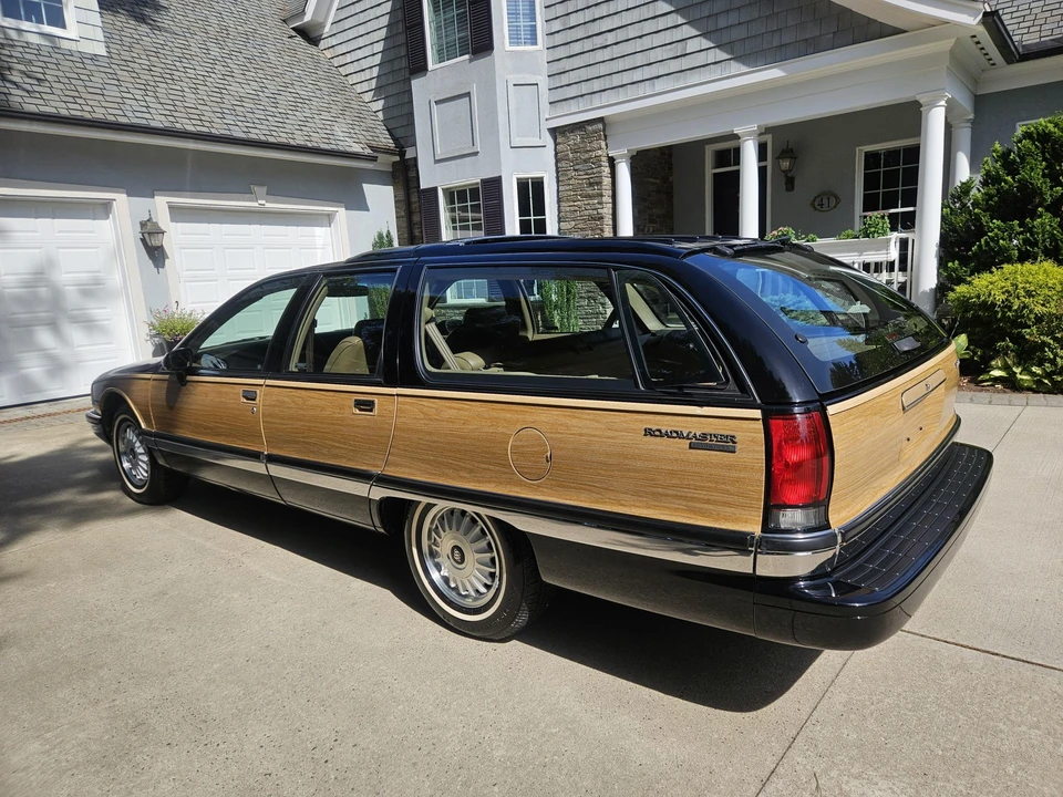 1993 Buick Roadmaster - Image 11 of 31