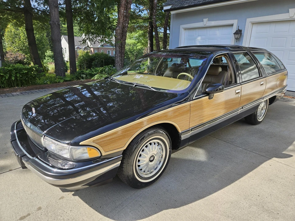 1993 Buick Roadmaster - Image 5 of 31