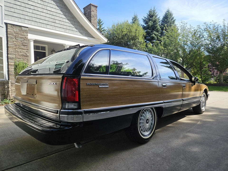 1993 Buick Roadmaster - Image 21 of 31