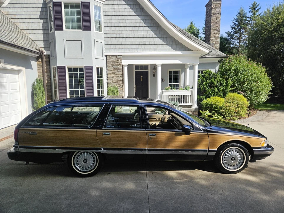 1993 Buick Roadmaster - Image 26 of 31