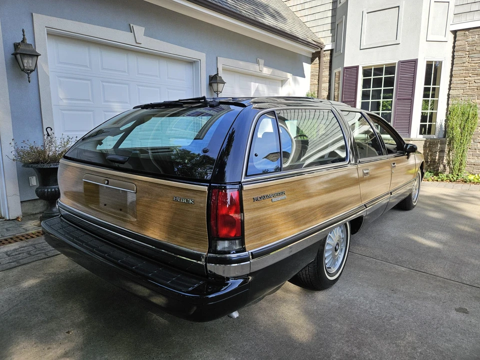 1993 Buick Roadmaster - Image 19 of 31