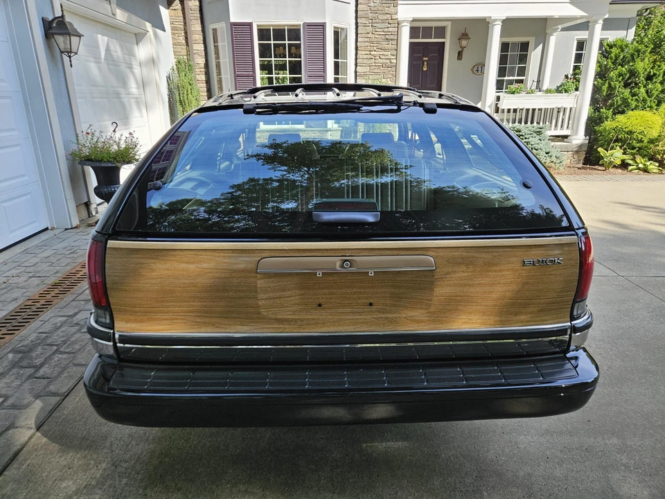 1993 Buick Roadmaster - Image 15 of 31
