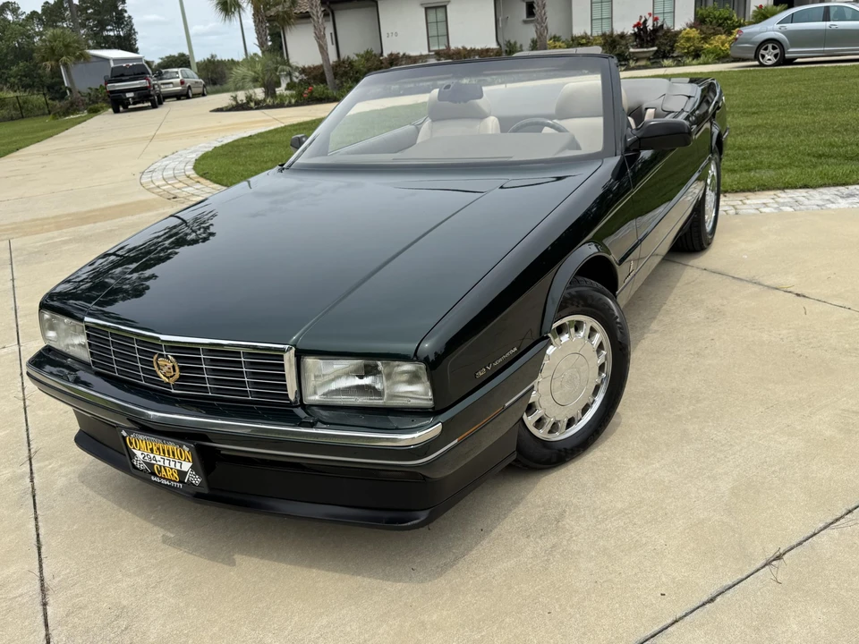 1993 Cadillac Allante - Image 5 of 31