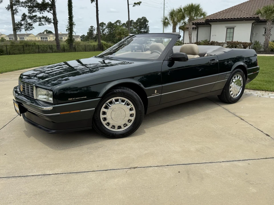 1993 Cadillac Allante - Image 27 of 31