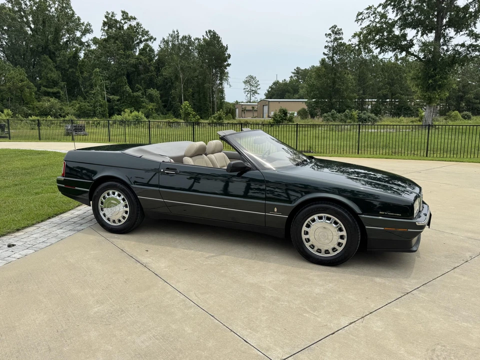 1993 Cadillac Allante - Image 13 of 31