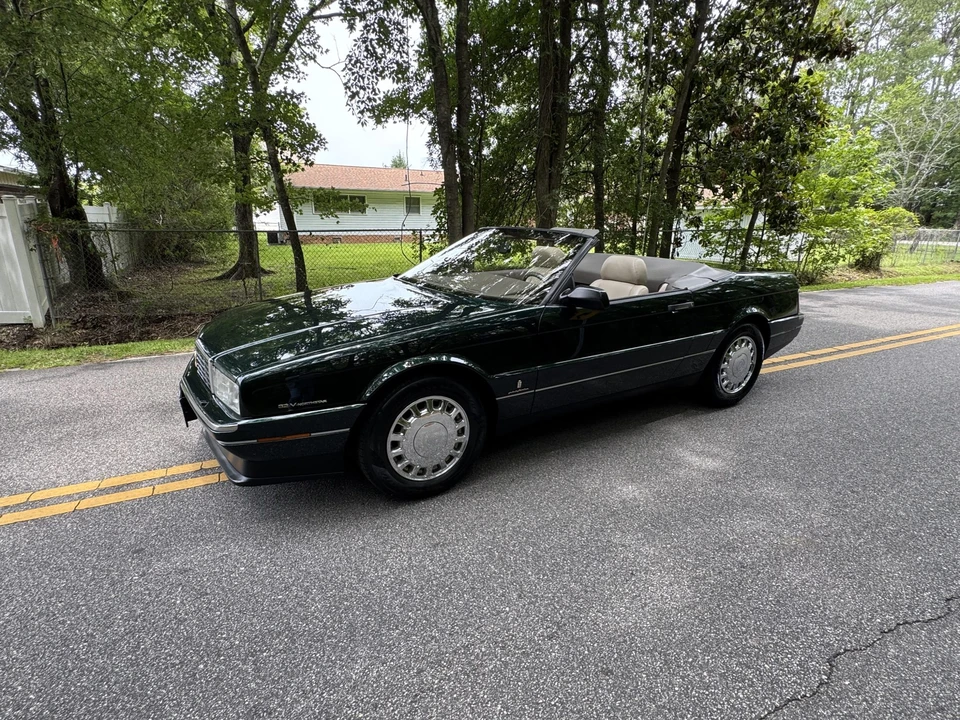 1993 Cadillac Allante - Image 29 of 31