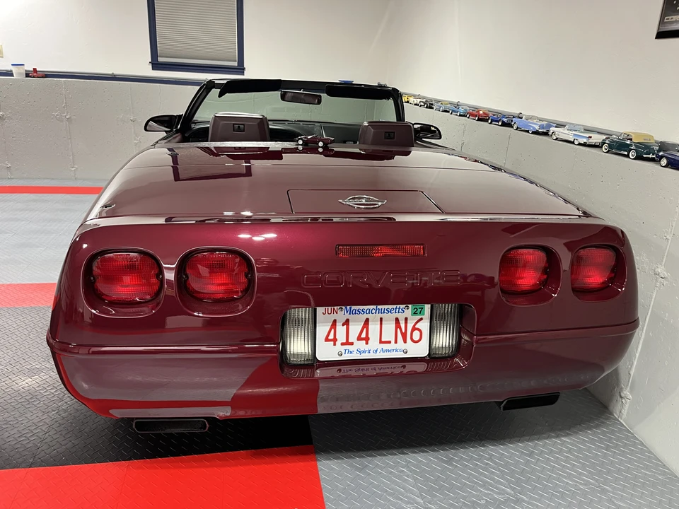 1993 Chevrolet Corvette C4 - Image 26 of 31