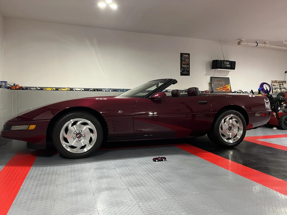 1993 Chevrolet Corvette C4 - Image 24 of 31