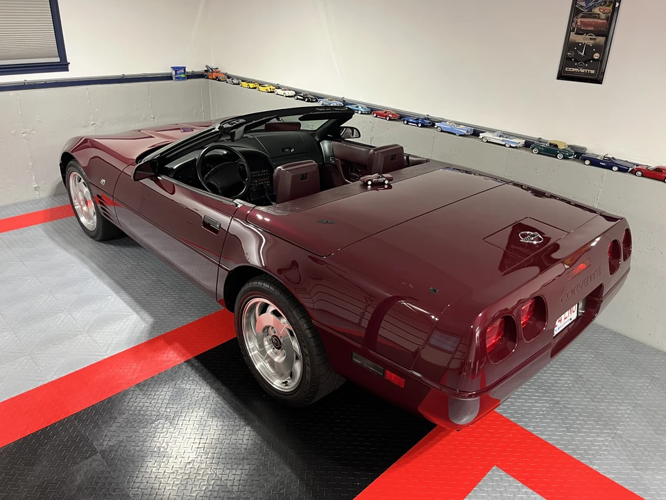1993 Chevrolet Corvette C4 - Image 25 of 31