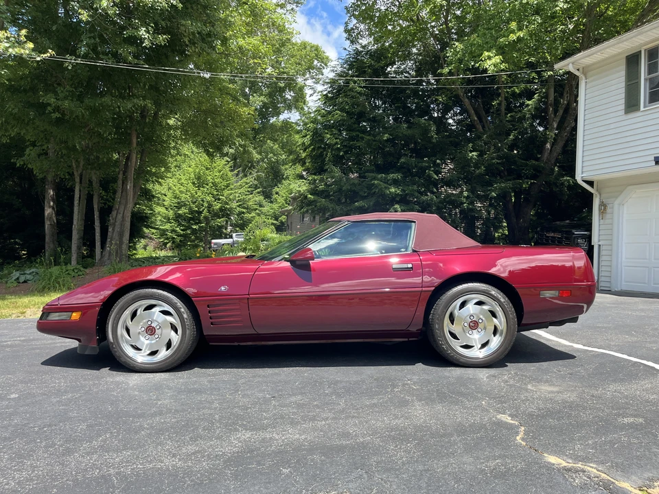 1993 Chevrolet Corvette C4 - Image 19 of 31