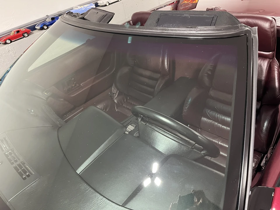 1993 Chevrolet Corvette C4 - Image 29 of 31