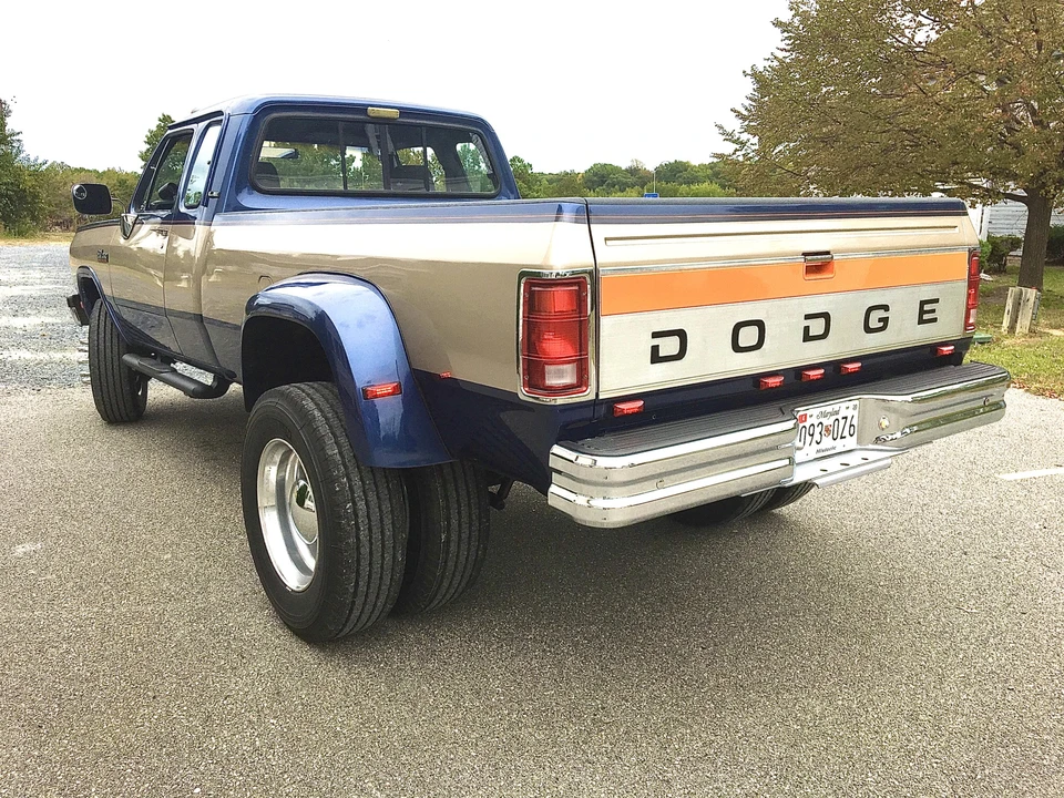 1993 Dodge Ram 1st Gen - Image 9 of 31