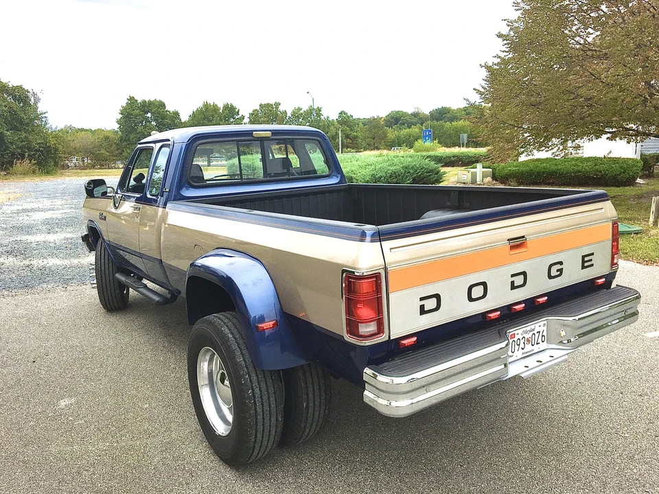 1993 Dodge Ram 1st Gen - Image 8 of 31