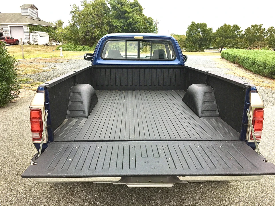 1993 Dodge Ram 1st Gen - Image 28 of 31