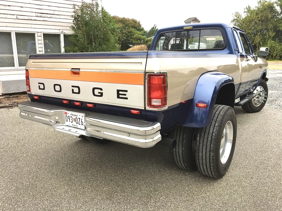 1993 Dodge Ram 1st Gen - Image 10 of 31