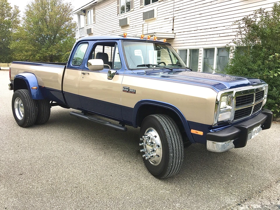 1993 Dodge Ram 1st Gen - Image 14 of 31