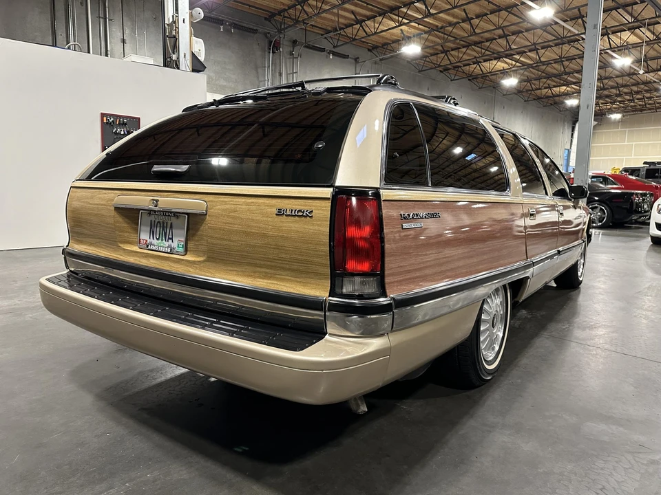 1994 Buick Roadmaster - Image 18 of 31