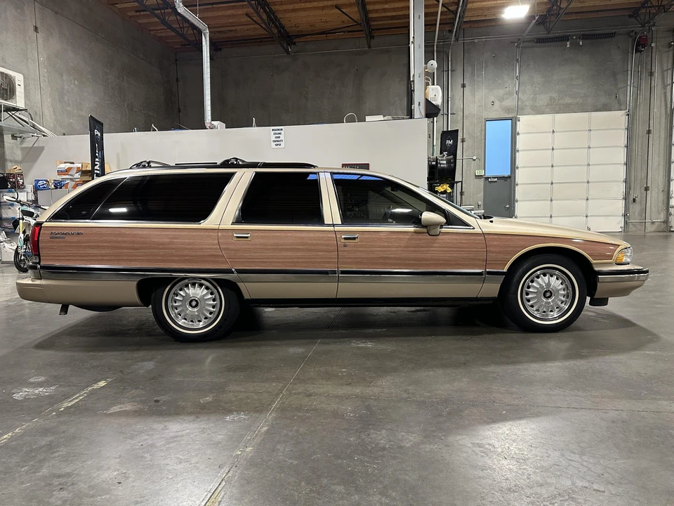 1994 Buick Roadmaster - Image 13 of 31