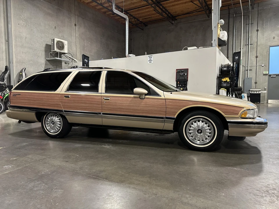 1994 Buick Roadmaster - Image 12 of 31