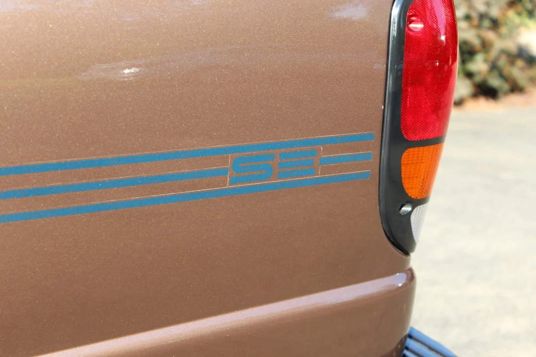 1994 Mazda B Series 4th Gen - Image 21 of 31