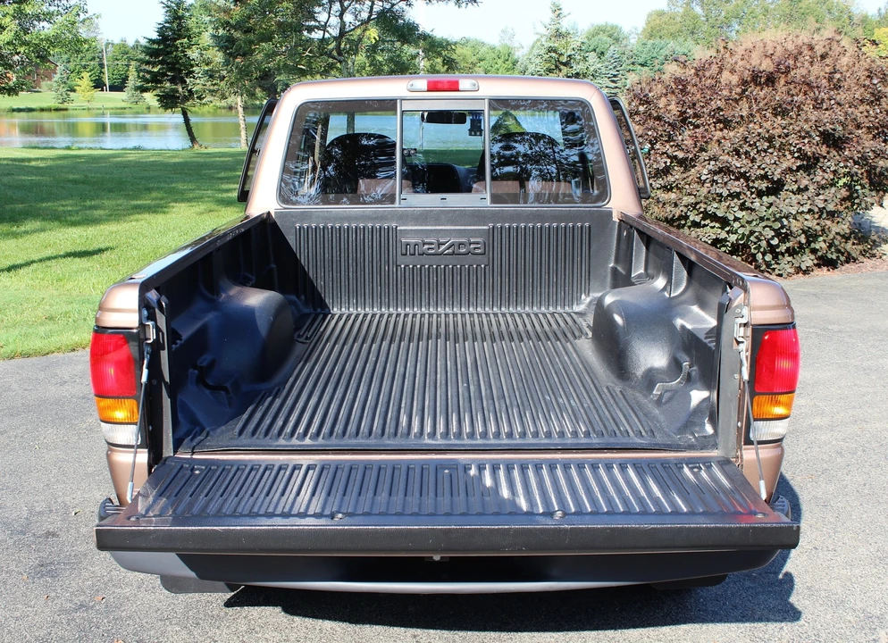 1994 Mazda B Series 4th Gen - Image 10 of 31